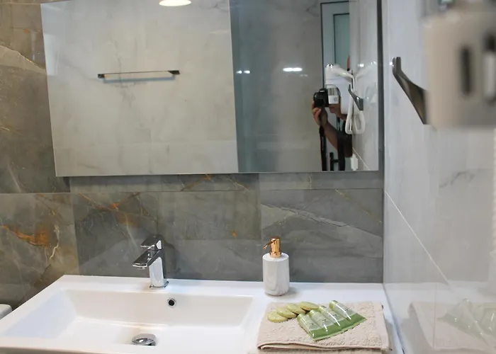 Maria - Mola * Kassandria