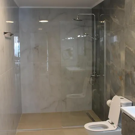 Maria - Mola Ξενοδοχείο με διαμερίσματα *