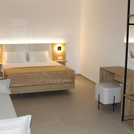 Maria - Mola Κασσάνδρα