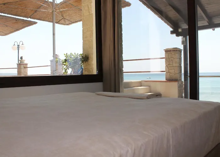 Maria - Mola 公寓式酒店