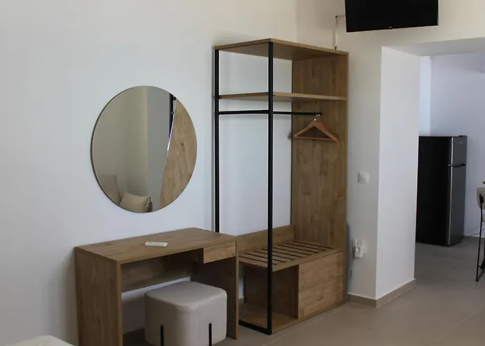 Maria - Mola 公寓式酒店 卡桑德里亚